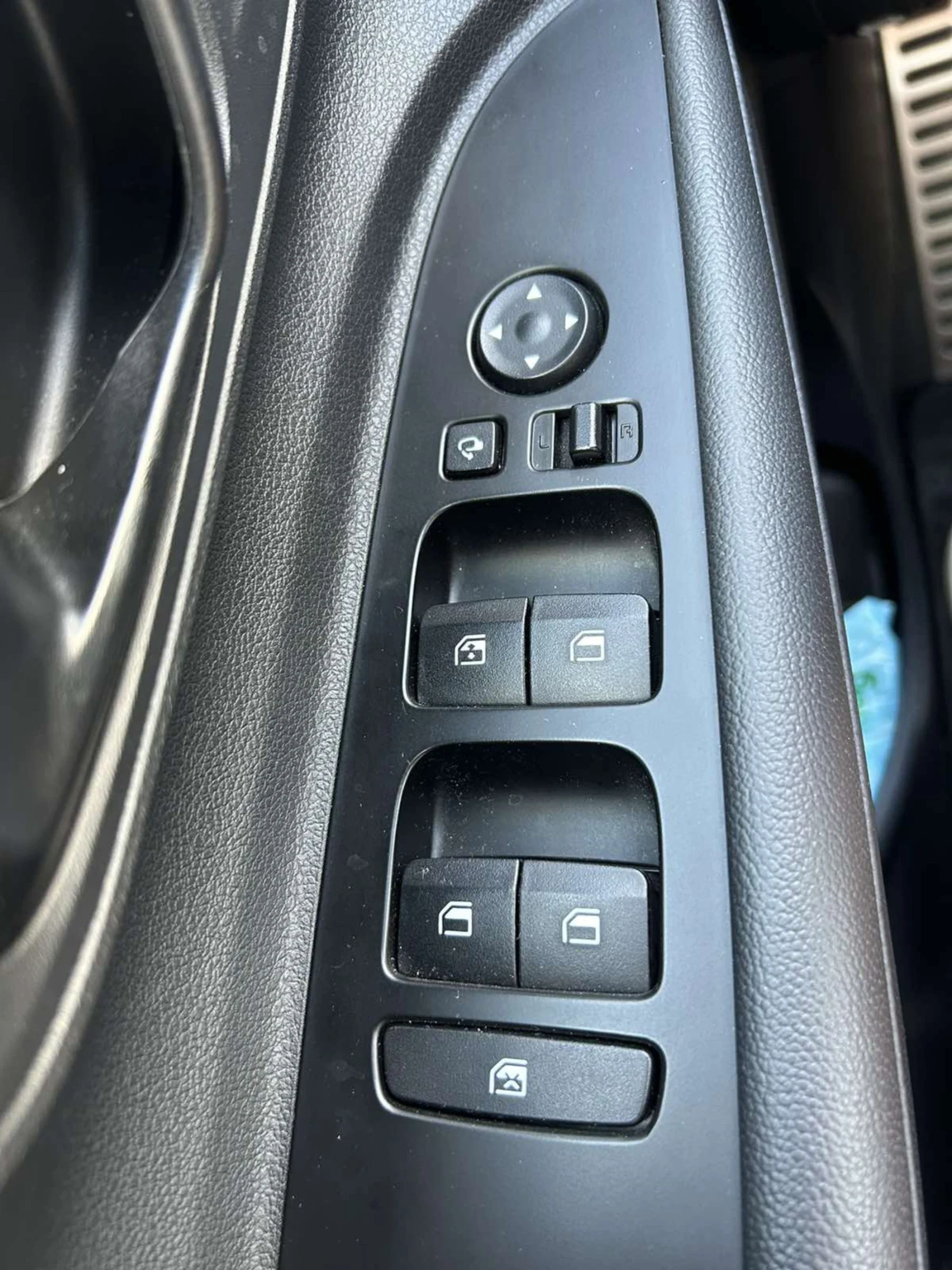 Hyundai Bayon Exclusive () | Mobile.bg   15