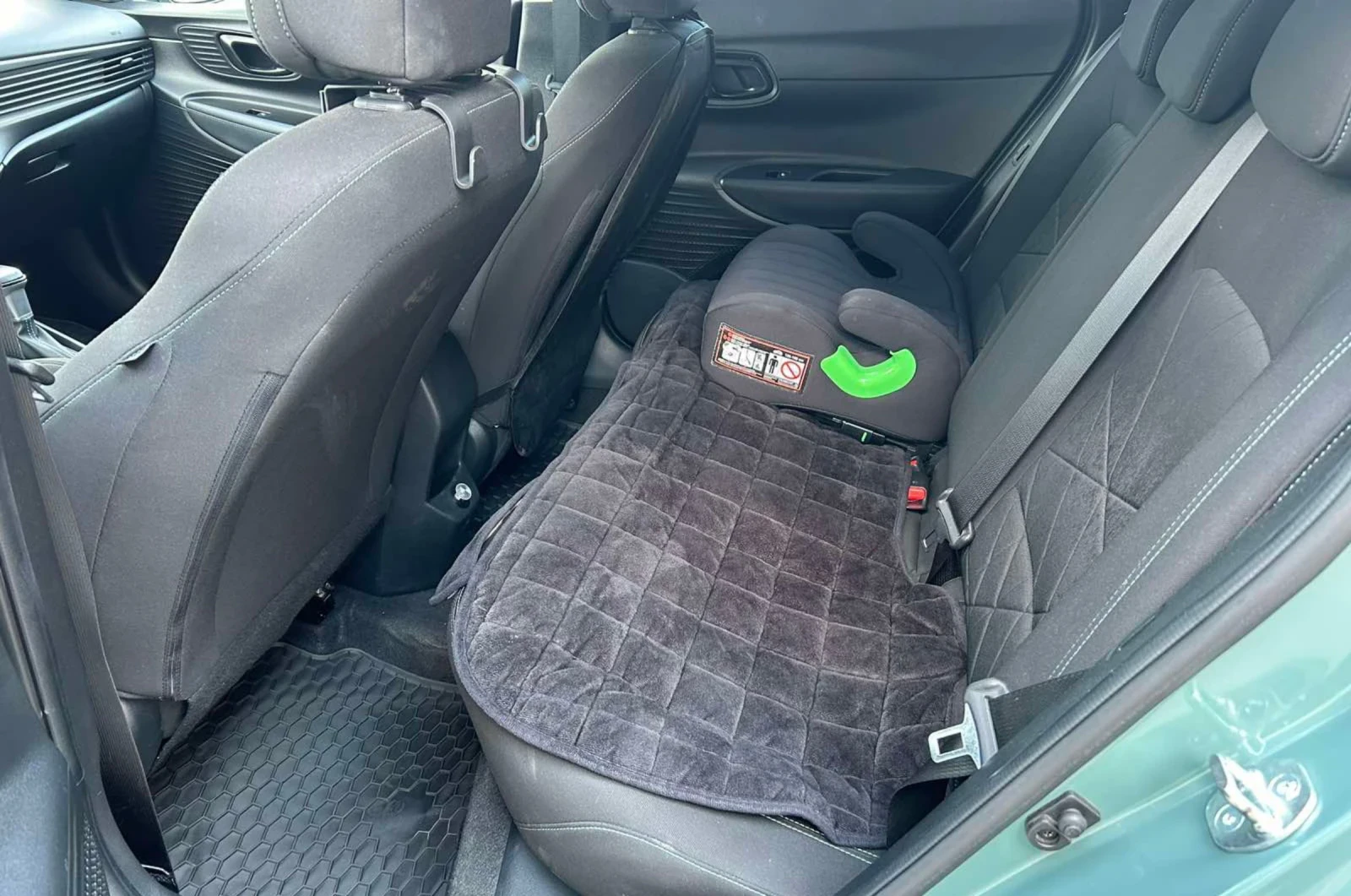 Hyundai Bayon 1.0 T-GDI 7-DCT Exclusive (АВТОМАТ) - изображение 9