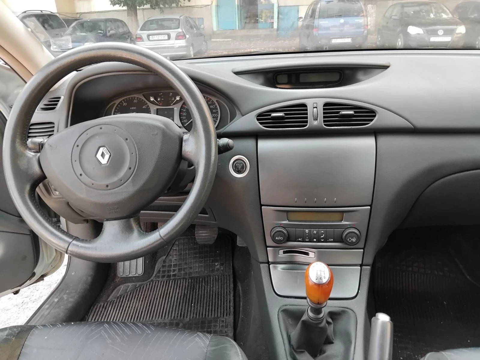 Renault Laguna  - изображение 9