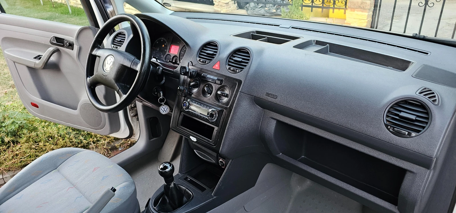 VW Caddy 2.0SDI !!! 99000 РЕАЛНИ КМ  - изображение 10