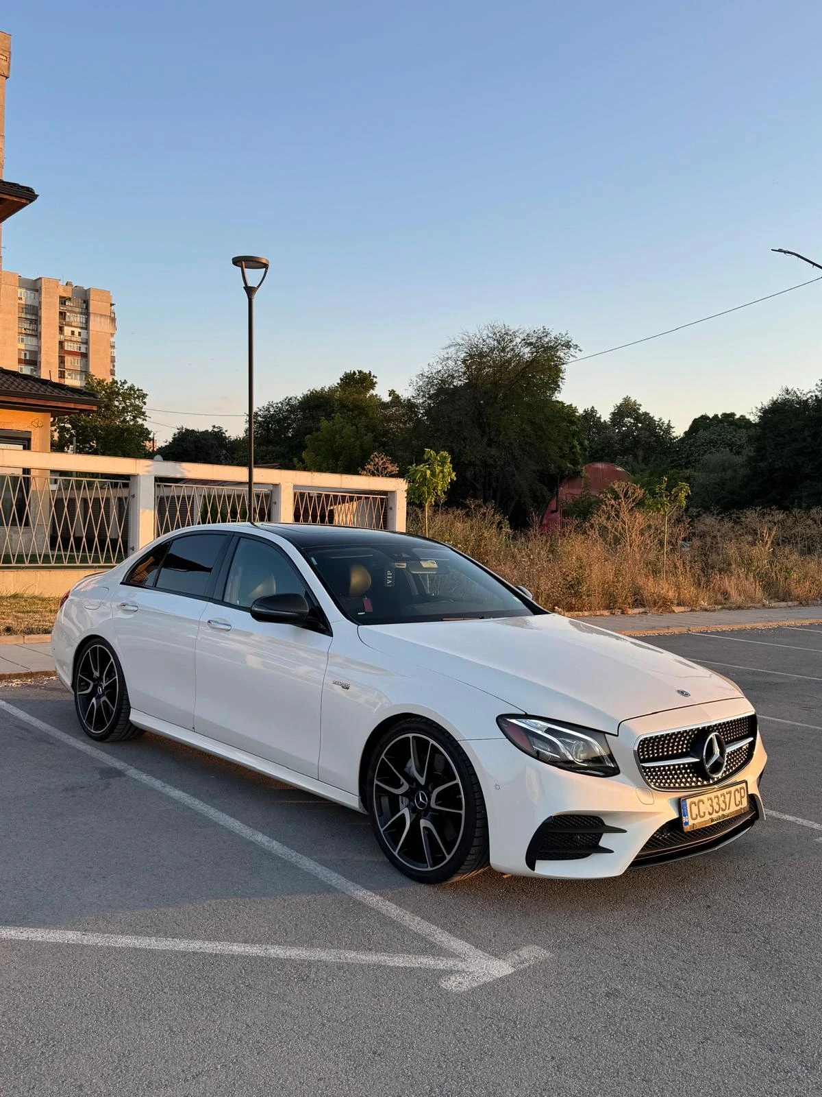 Mercedes-Benz E 43 AMG 4Matic - изображение 2