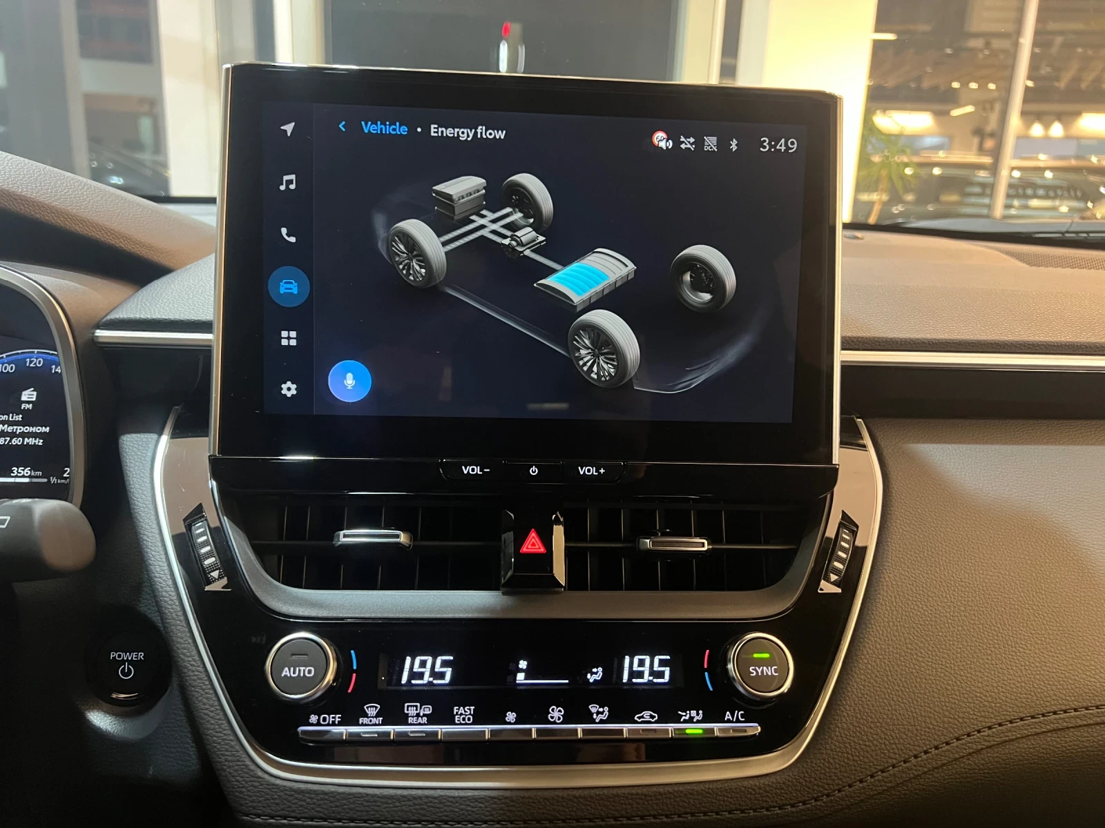 Toyota Corolla Cross Executive Plus - изображение 8