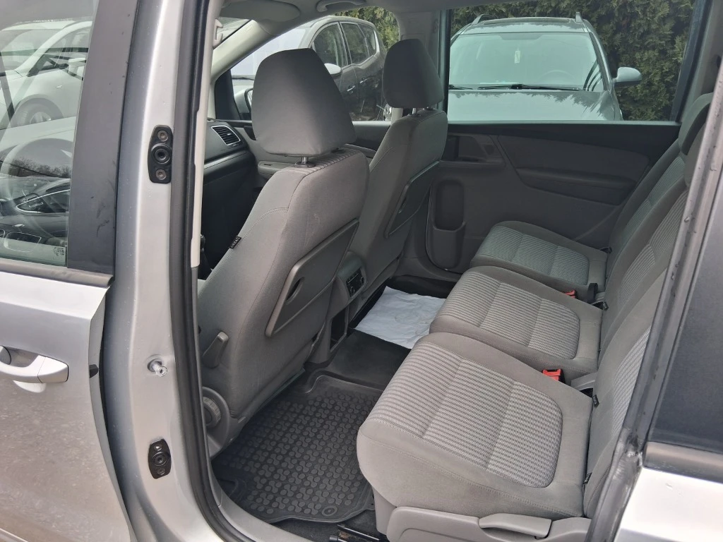 Seat Alhambra 7 МЕСТНА, снимка 8 - Автомобили и джипове - 54034069