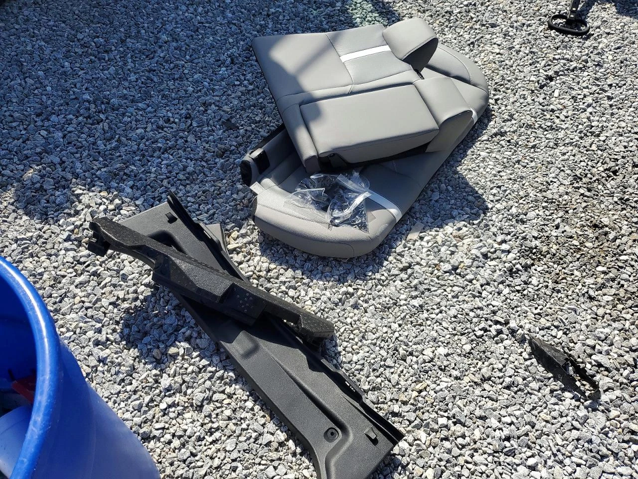 Toyota Camry 2.5l Se, снимка 12 - Автомобили и джипове - 54302195