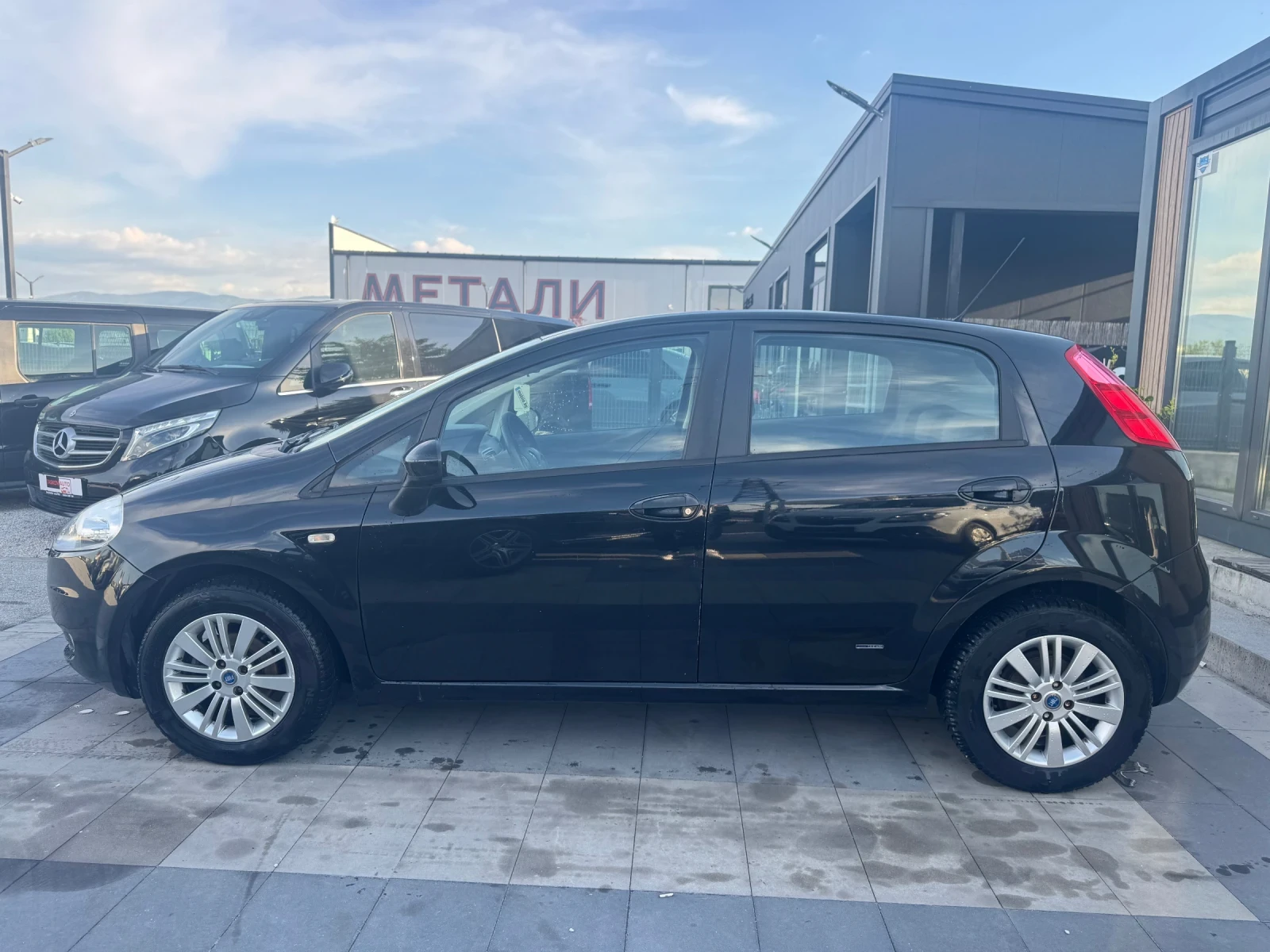 Fiat Punto 1.2i 2009 150хил.км, снимка 5 - Автомобили и джипове - 54416882
