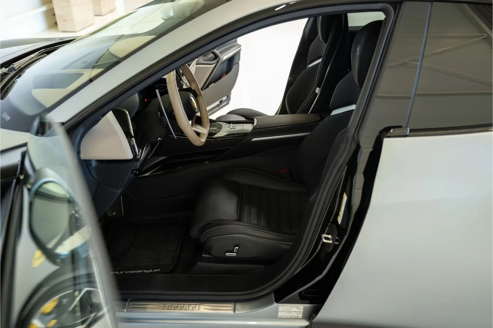 Ferrari Purosangue 6.5 V12 / AIR / MATRIX / PANO / BURM / 360 /  | Mobile.bg � ����������� 8