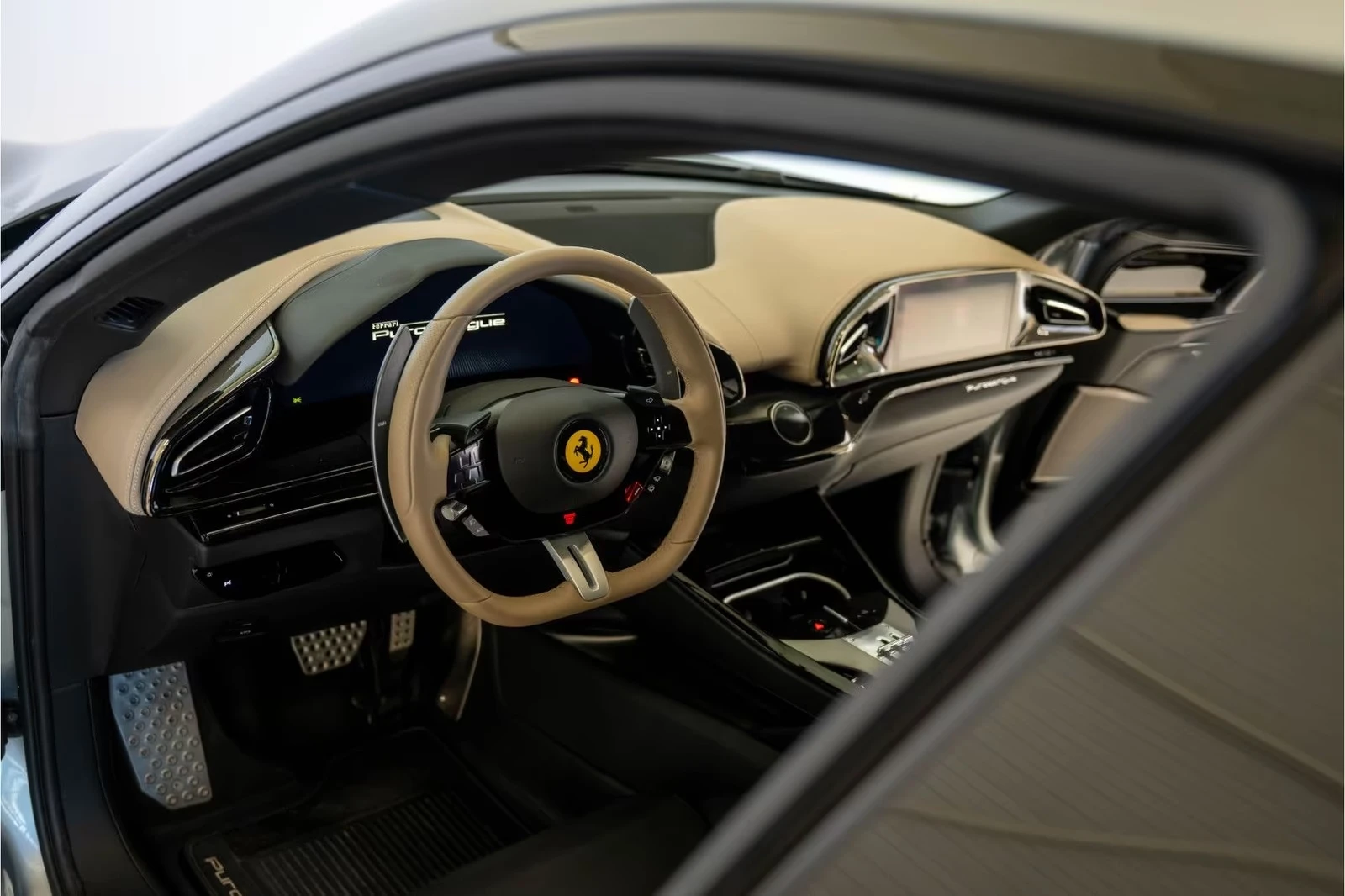 Ferrari Purosangue 6.5 V12 / AIR / MATRIX / PANO / BURM / 360 /  | Mobile.bg � ����������� 9
