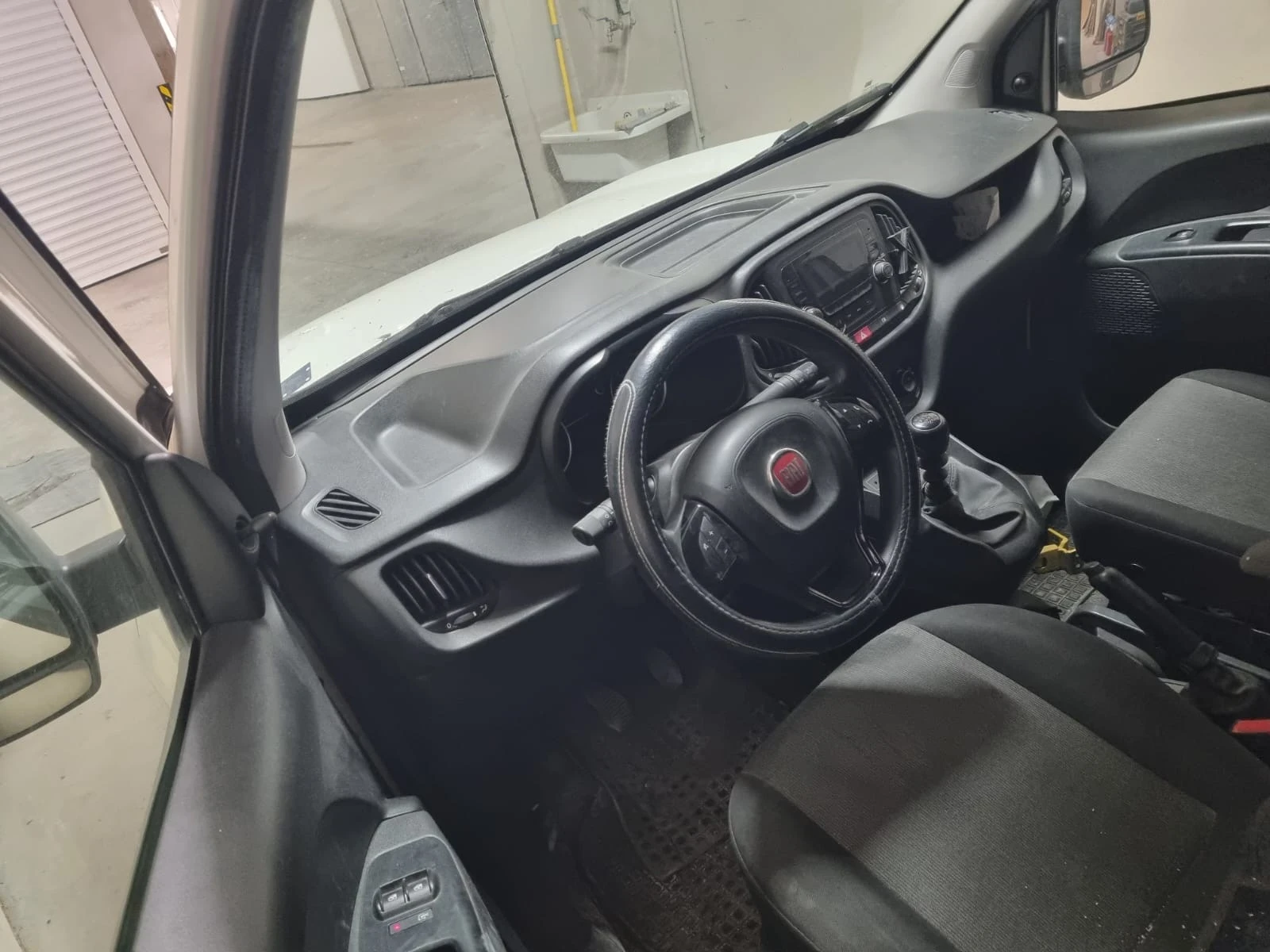 Fiat Doblo 1.4i МЕТАН, снимка 7 - Автомобили и джипове - 54663256
