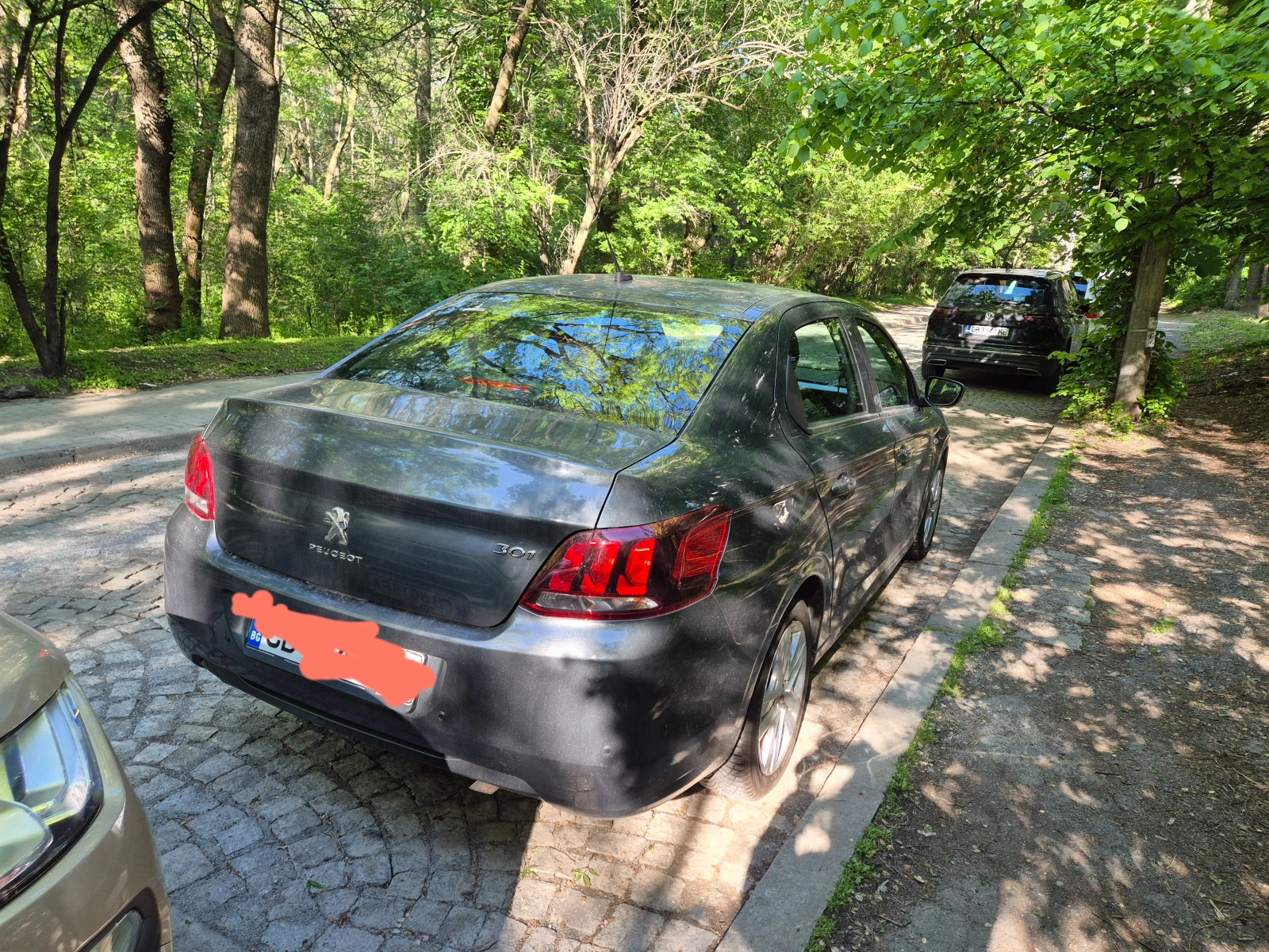 Peugeot 301 Allure, снимка 3 - Автомобили и джипове - 54836270