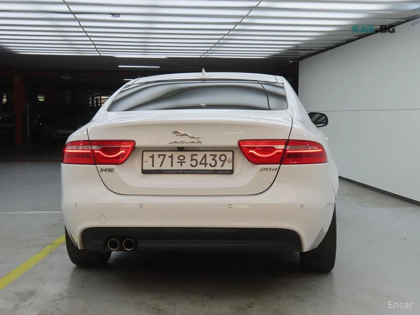 Jaguar XE ПОДГРЕВ* КАМЕРА* KEYLESS, снимка 4 - Автомобили и джипове - 55029937