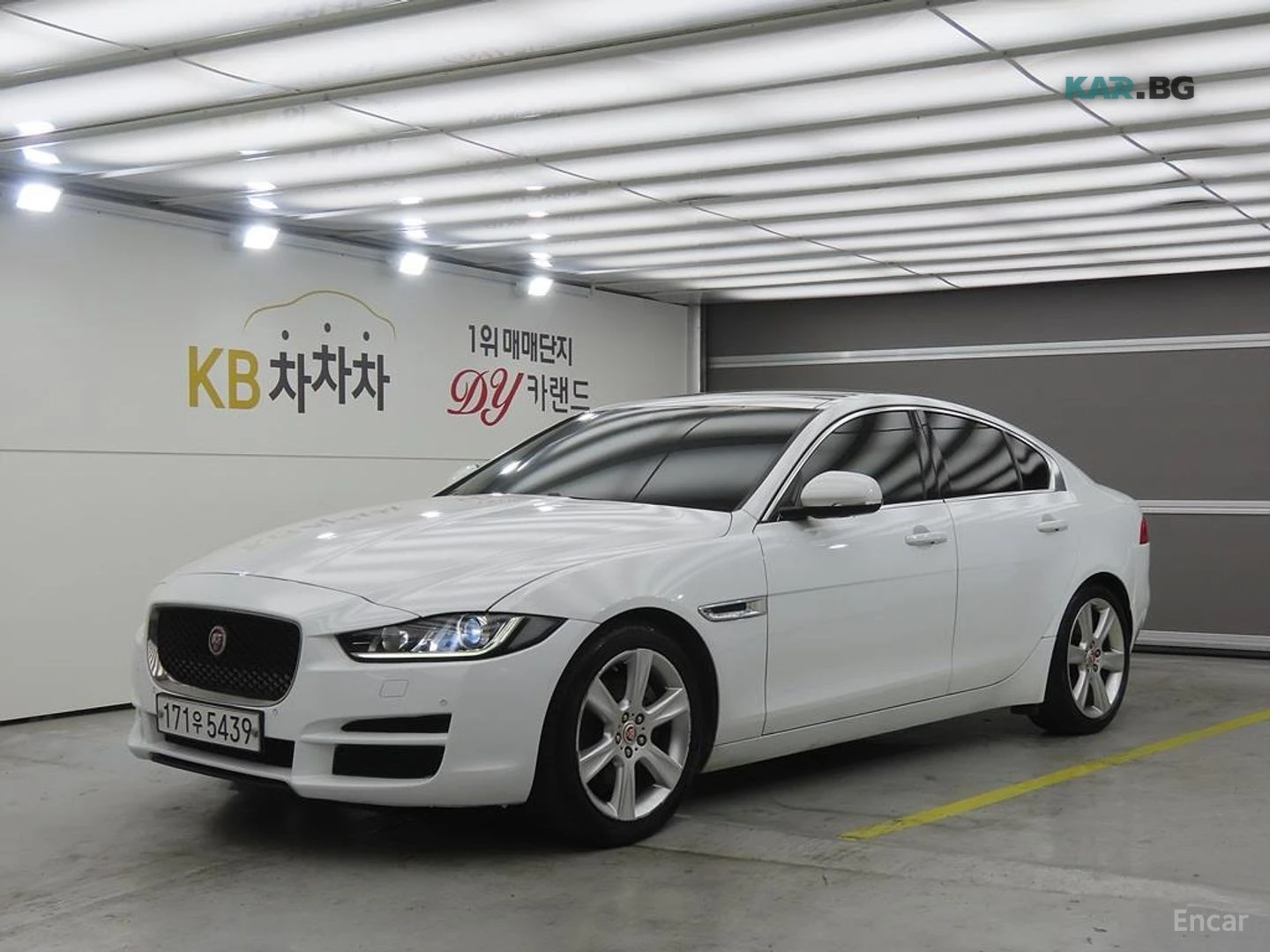 Jaguar XE ПОДГРЕВ* КАМЕРА* KEYLESS