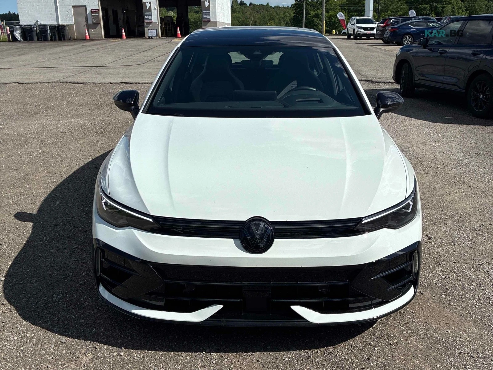 VW Golf R Black Edition Автокредит Цена до България, снимка 4 - Автомобили и джипове - 55035010