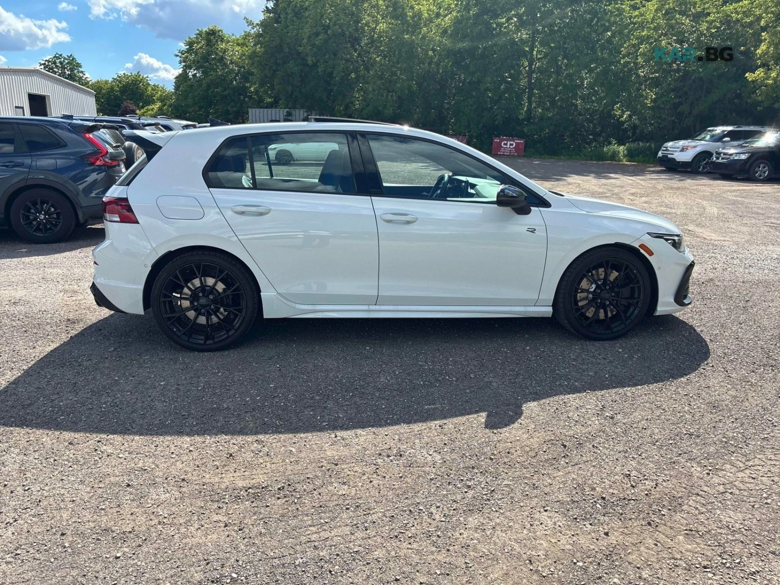VW Golf R Black Edition Автокредит Цена до България, снимка 2 - Автомобили и джипове - 55035010