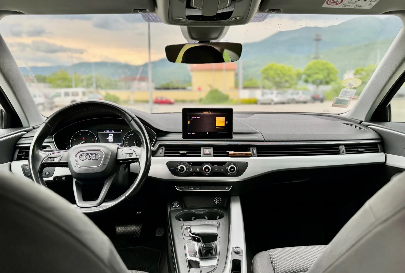Audi A4 2.0 TDI, снимка 9 - Автомобили и джипове - 55305292