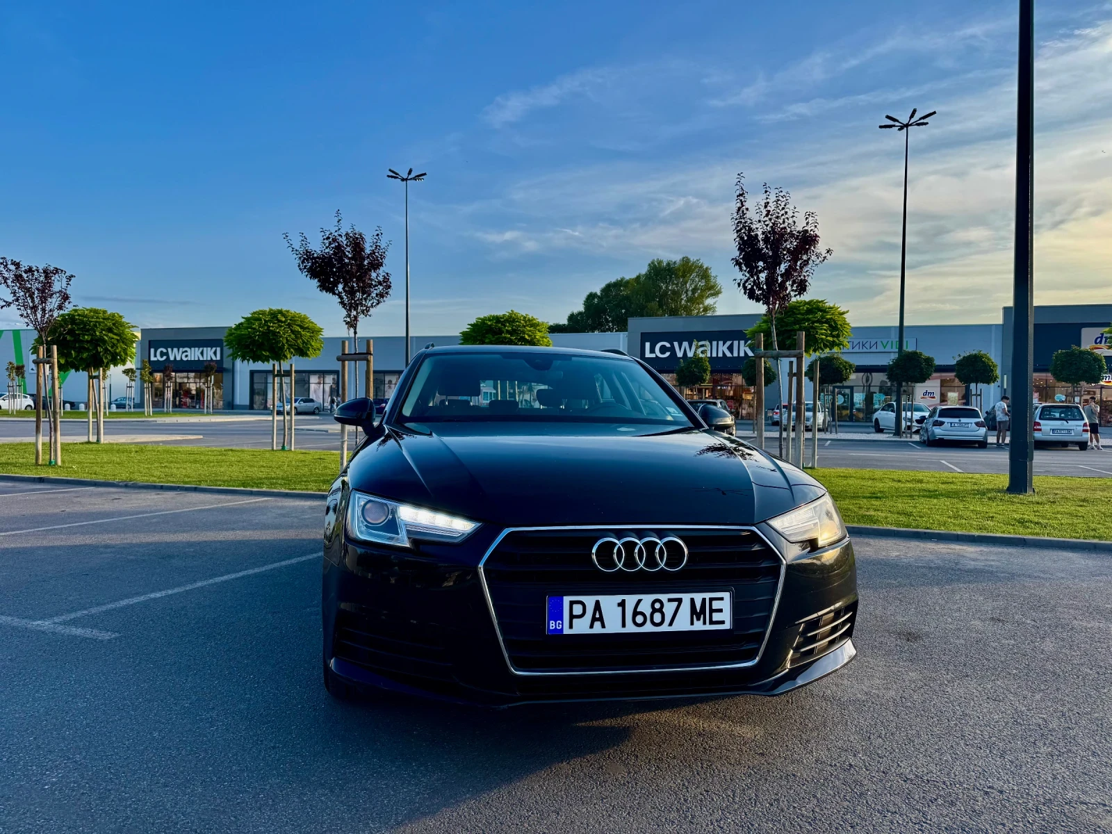 Audi A4 2.0 TDI, снимка 5 - Автомобили и джипове - 55305292