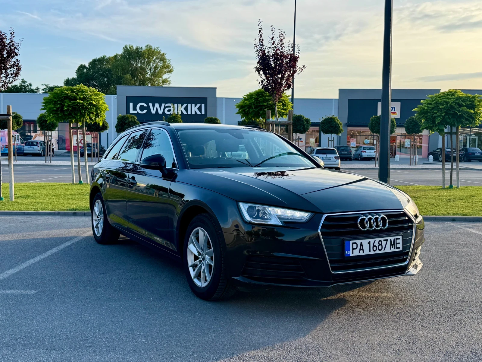 Audi A4 2.0 TDI, снимка 2 - Автомобили и джипове - 55305292