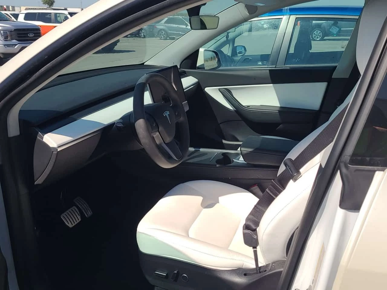 Tesla Model Y PERFORMANCE| PANO| ПОДГРЕВИ| АВТОПИЛОТ| , снимка 7 - Автомобили и джипове - 55325373