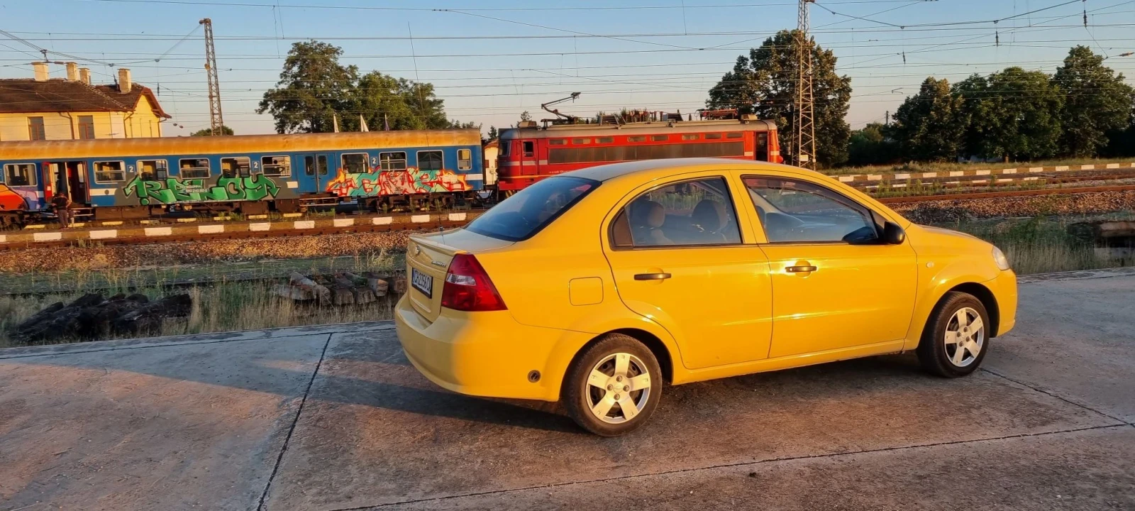 Chevrolet Aveo, снимка 2 - Автомобили и джипове - 55555205