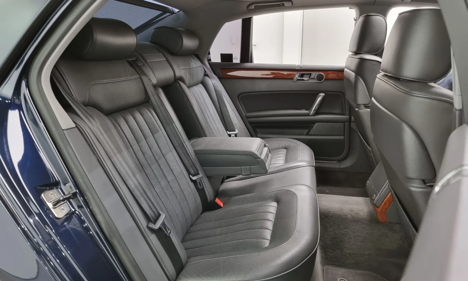VW Phaeton 90k KM !!!, снимка 10 - Автомобили и джипове - 55843478