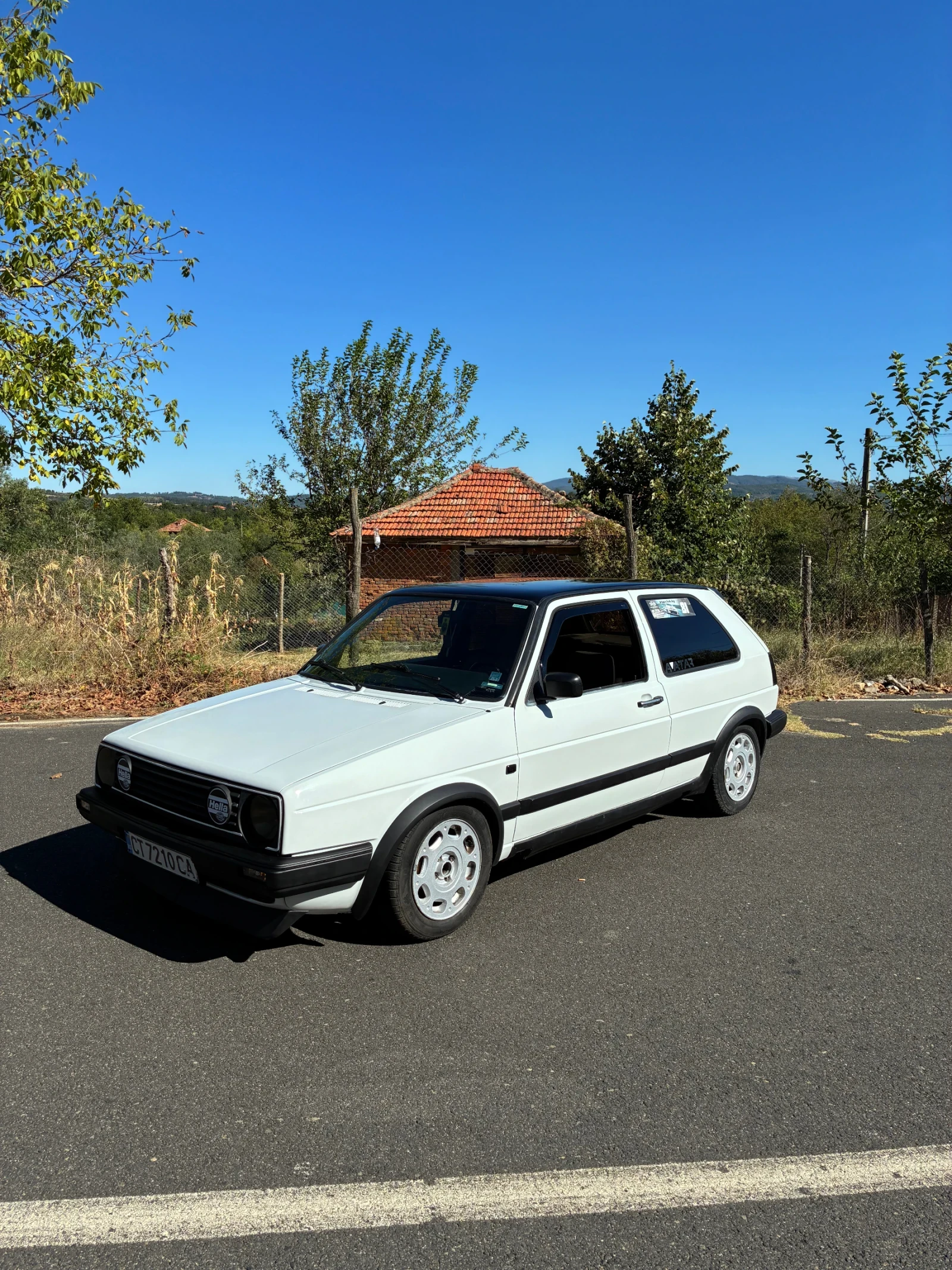 VW Golf 1.8 моно + газ, снимка 3 - Автомобили и джипове - 55961530
