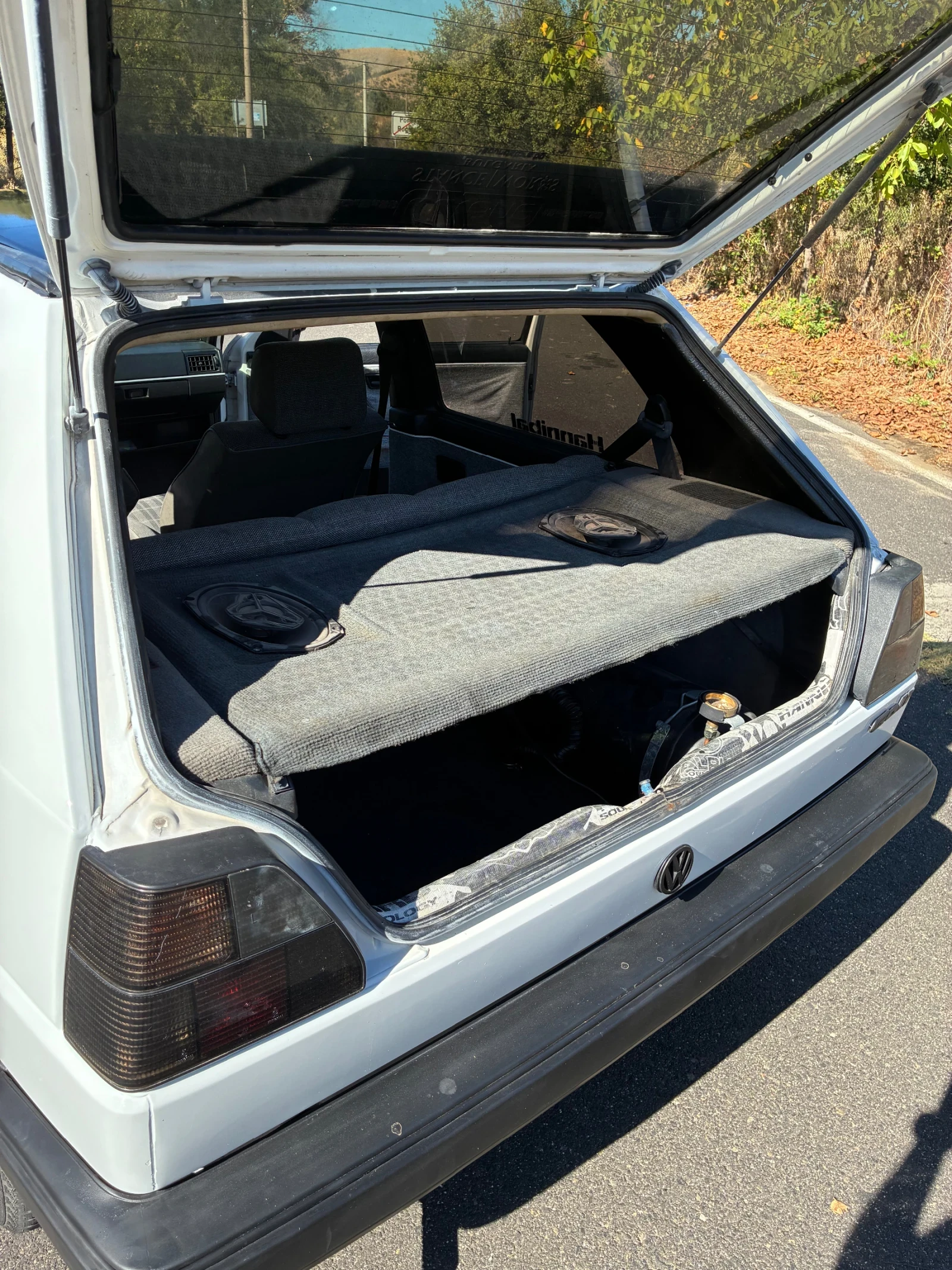 VW Golf 1.8 моно + газ, снимка 15 - Автомобили и джипове - 55961530