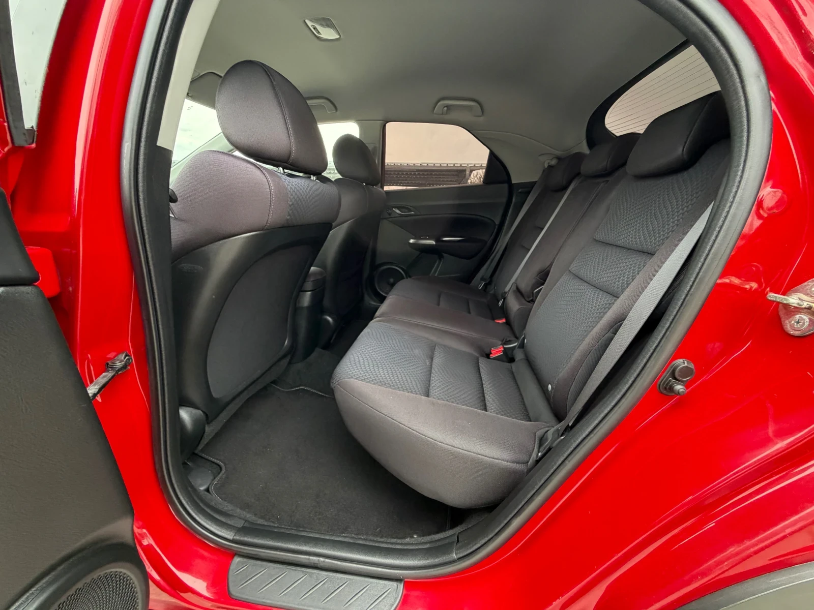 Honda Civic 1.4i ИТАЛИЯ, снимка 8 - Автомобили и джипове - 56268519