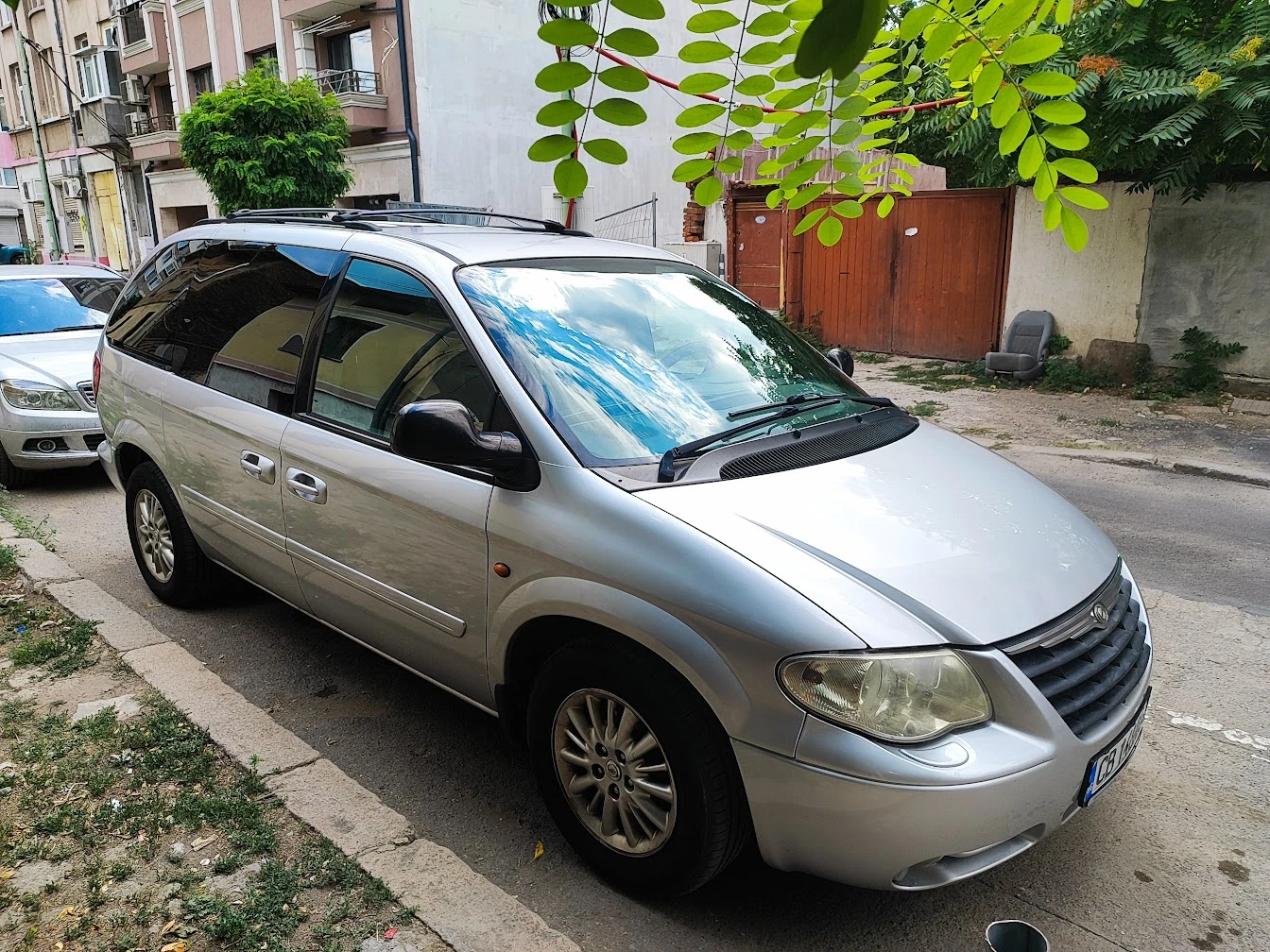 Chrysler Voyager | Mobile.bg � ����������� 2
