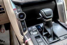Toyota Land cruiser 300 3.5BiTurbo/Камера/Обдухване/JBL/RSE/Чисто нов , снимка 10