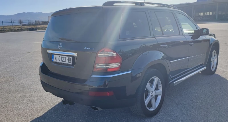 Mercedes-Benz GL 4700, снимка 3 - Автомобили и джипове - 47520384