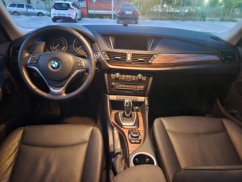 BMW X1 BMW Xdrive 2.8 i.2014г., снимка 10 - Автомобили и джипове - 52008404