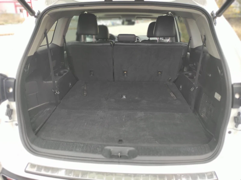 Toyota Highlander XLE 3.5 Hybrid , снимка 8 - Автомобили и джипове - 52332188