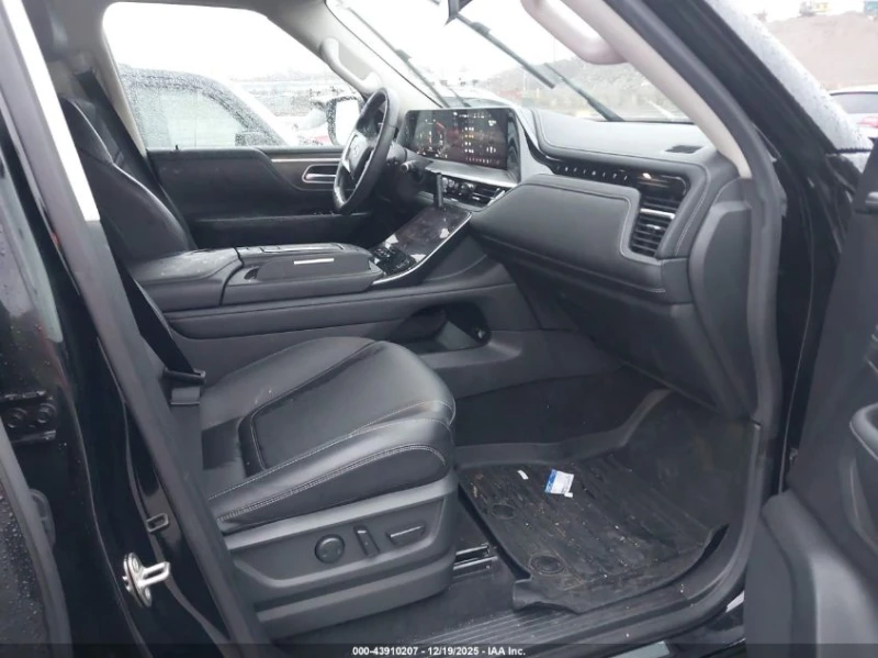 Infiniti QX80 3.5l Pure Awd, снимка 5 - Автомобили и джипове - 53198777