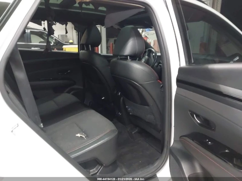 Hyundai Tucson 1.6l Hybrid N Line, снимка 8 - Автомобили и джипове - 53517438