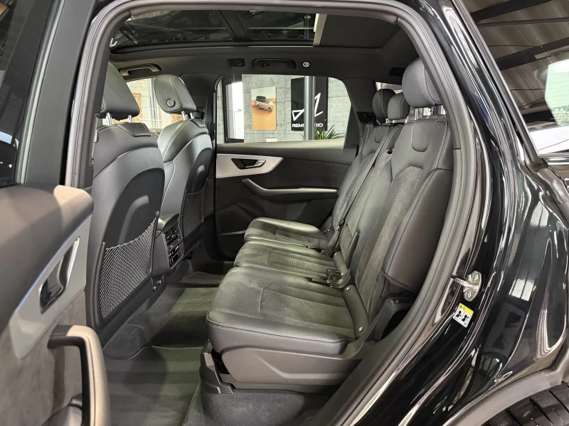 Audi Q7 50TDI/286HP/SLINE/PANO/HUD/360/B&O/957v, снимка 14 - Автомобили и джипове - 53522957