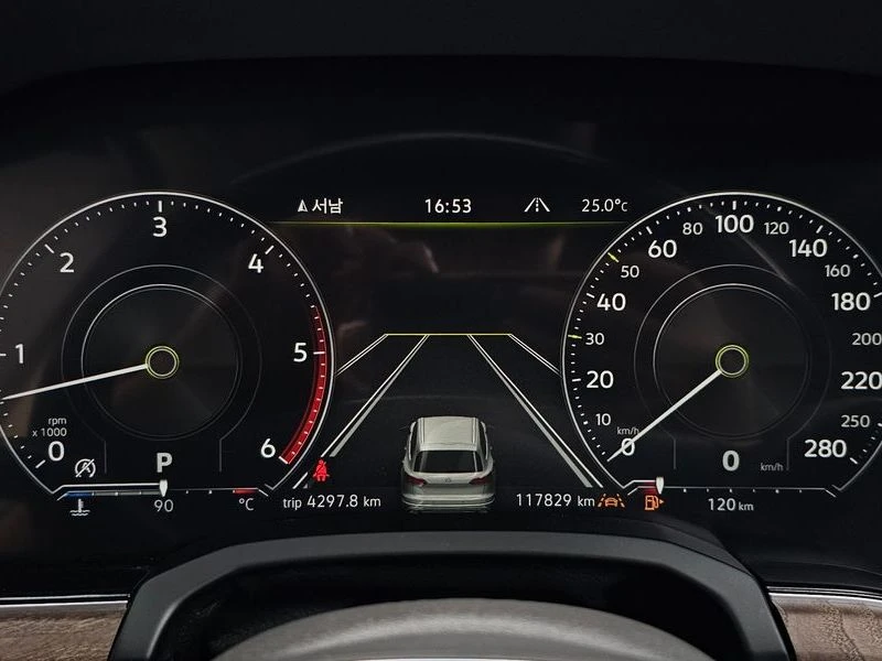 VW Touareg 3.0 TDI Prestige, снимка 8 - Автомобили и джипове - 56087515