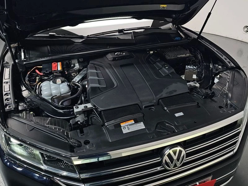 VW Touareg 3.0 TDI Prestige, снимка 6 - Автомобили и джипове - 56087515