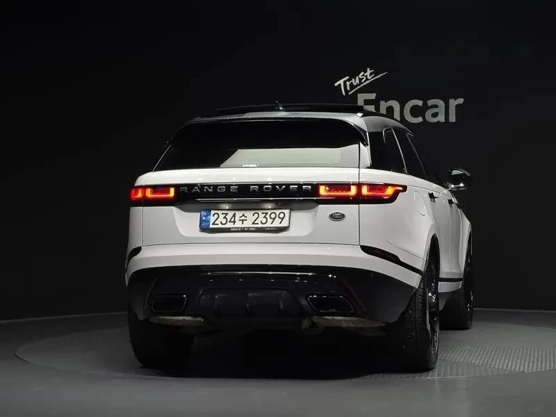Land Rover Range Rover Velar, снимка 4 - Автомобили и джипове - 56690357