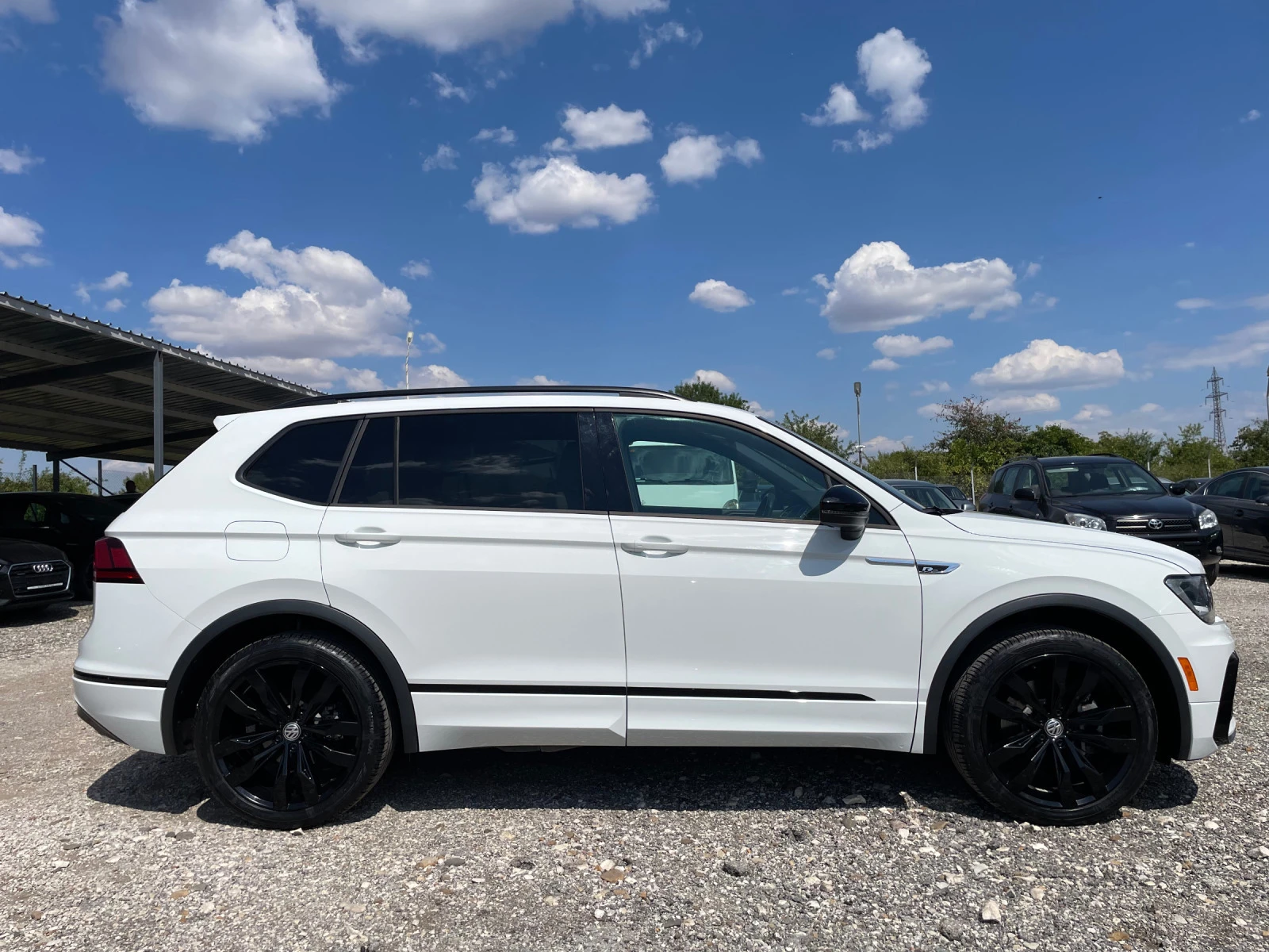 VW Tiguan R-Line - изображение 6