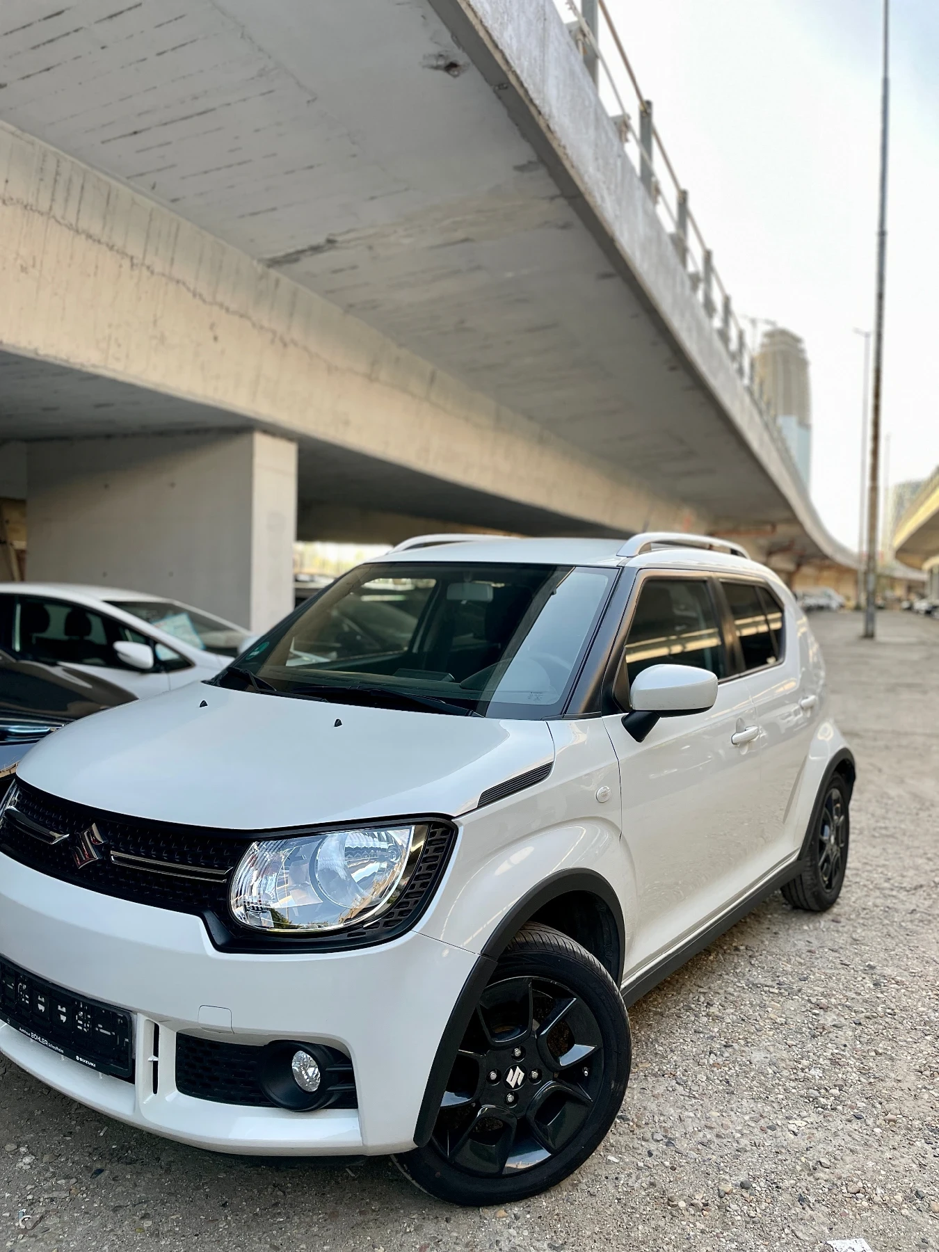 Suzuki Ignis 4x4///euro 6b///нави///камера///подгряване сед - изображение 4