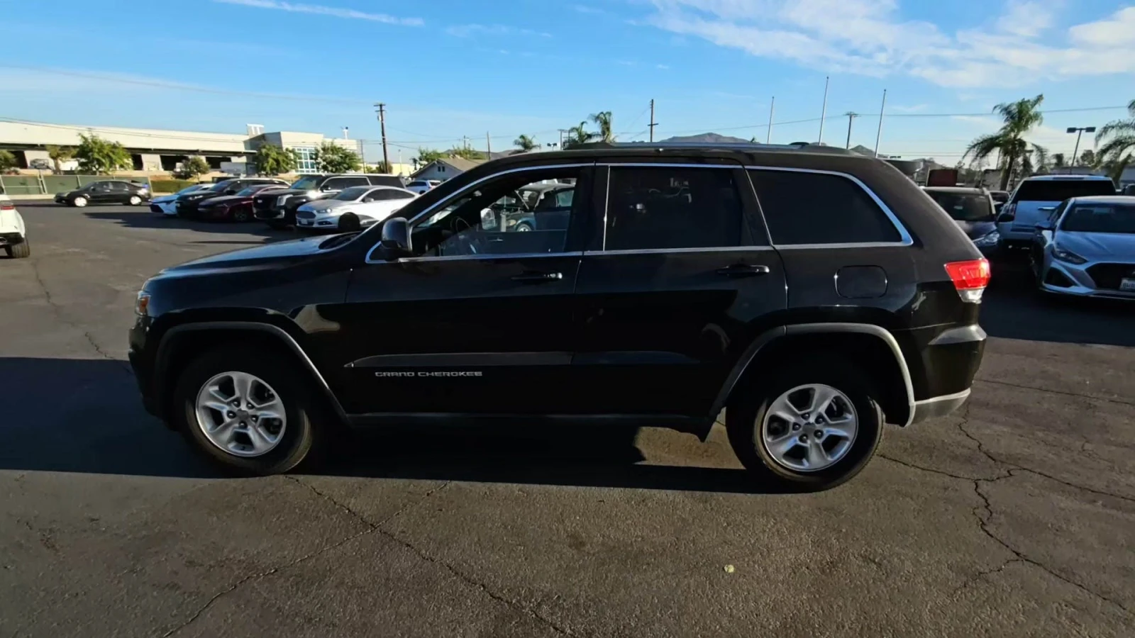 Jeep Grand cherokee Laredo - изображение 2