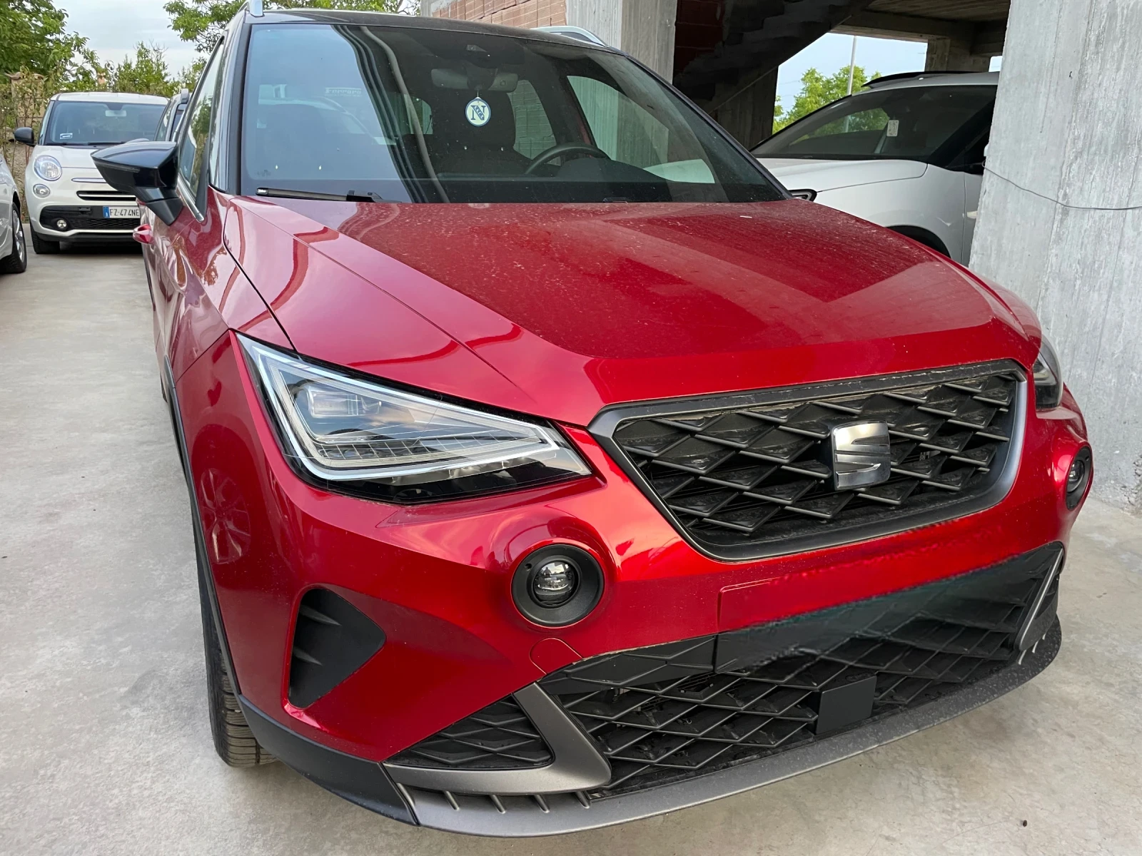 Seat Arona 1.0 TGI FR (66 kW)  Фабричен Метан - изображение 2