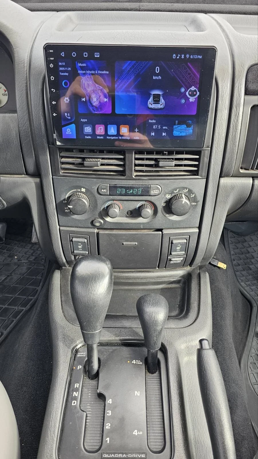 Jeep Grand cherokee Overland - изображение 6