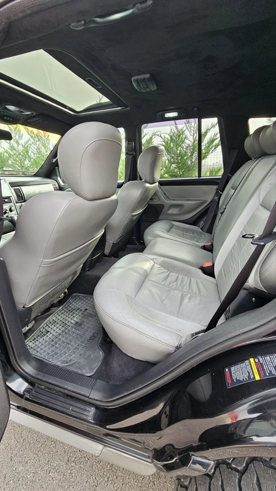 Jeep Grand cherokee Overland - изображение 8