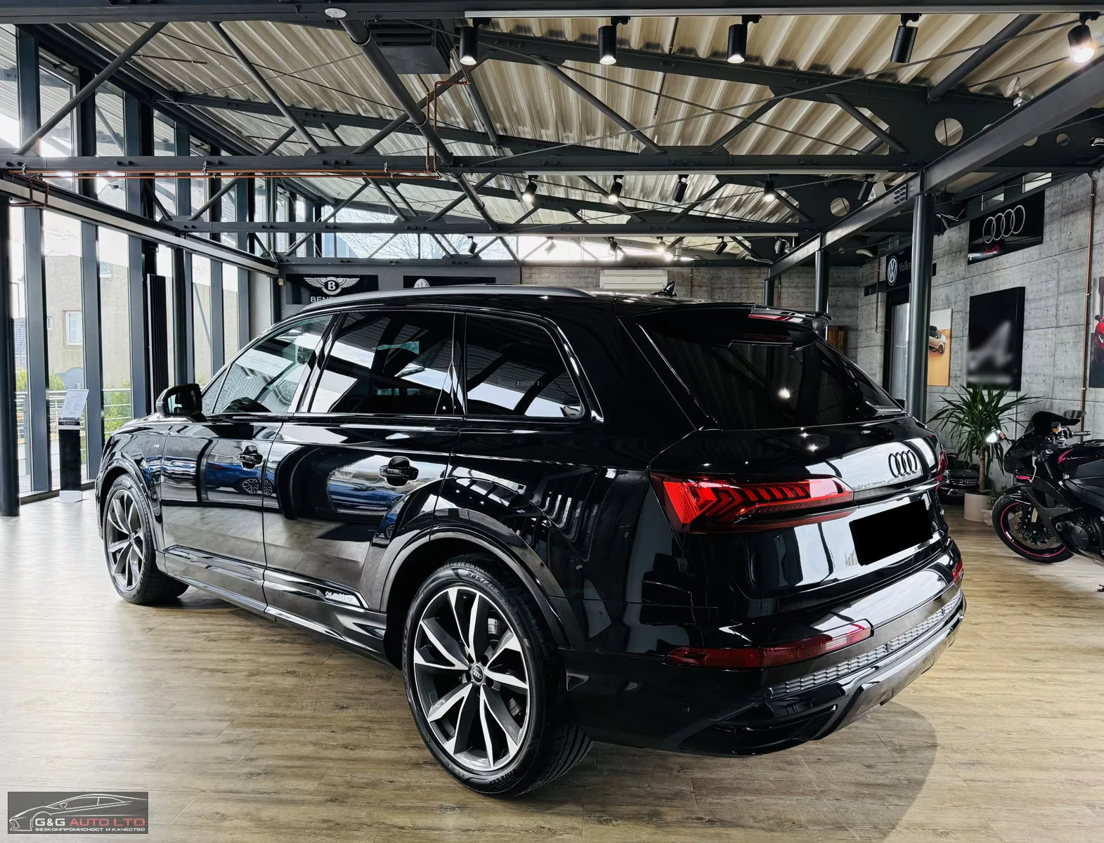 Audi Q7 50TDI/286HP/SLINE/PANO/HUD/360/B&O/957v - изображение 4