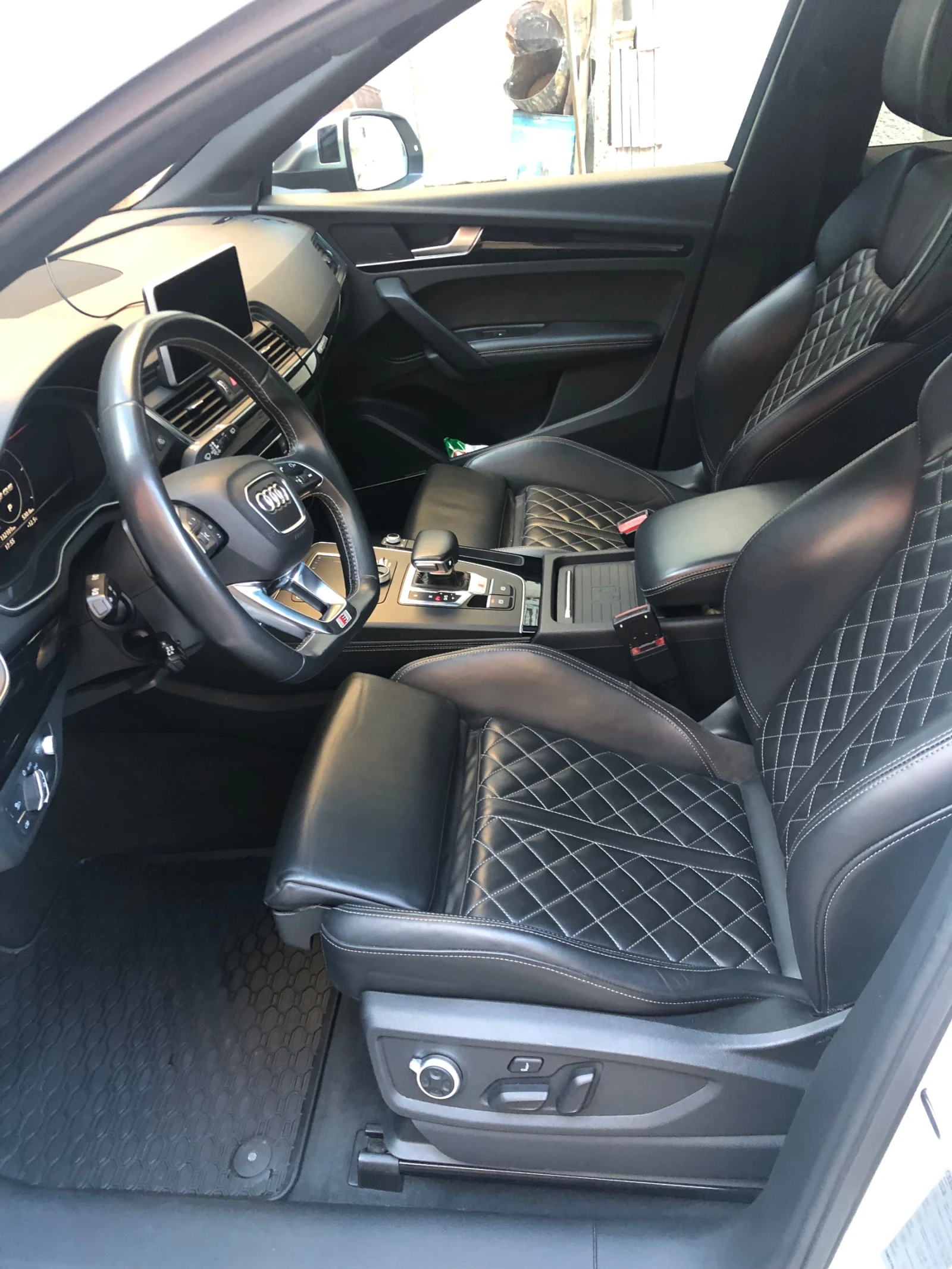 Audi SQ5, снимка 6 - Автомобили и джипове - 53778421