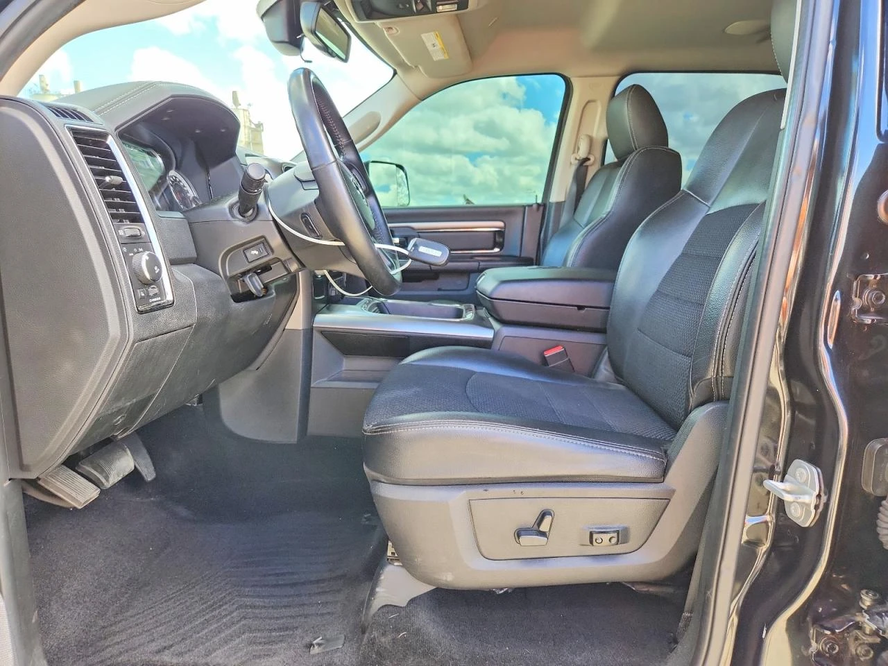 Dodge RAM 1500 SPORT* BEADLOCK* 5.7 HEMI | Mobile.bg � ����������� 7