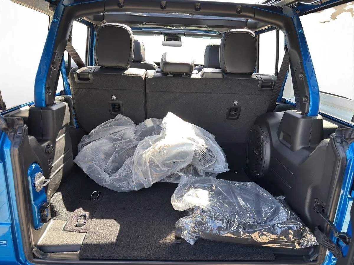 Jeep Wrangler RUBICON PLUG-IN HYBRID , снимка 12 - Автомобили и джипове - 54269679