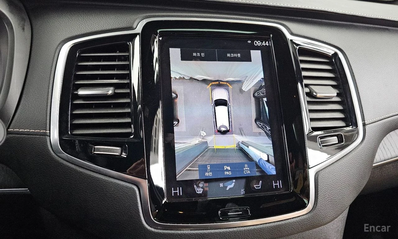 Volvo Xc90 INSCRIPTION* ДИГИТАЛНО* ТАБЛО* ПОДГРЕВ* САМОПАРКИР, снимка 9 - Автомобили и джипове - 54884916