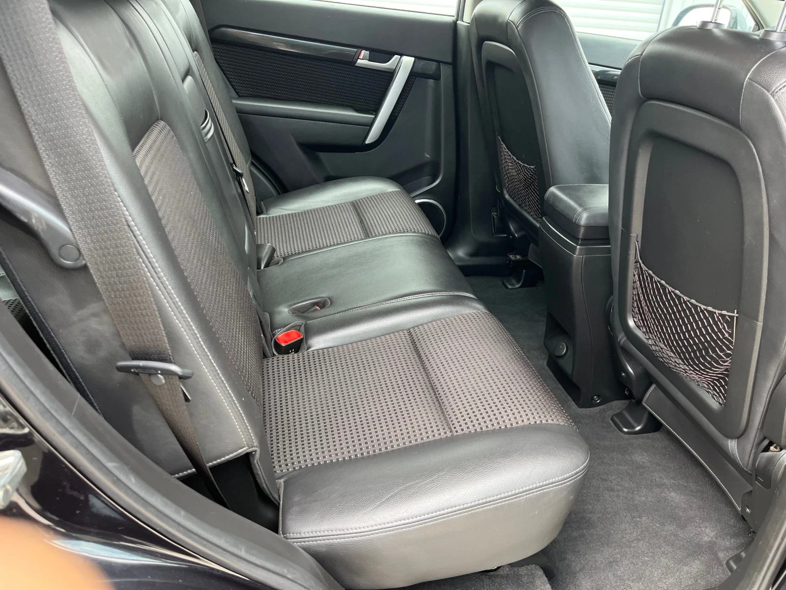 Chevrolet Captiva 7 места, снимка 14 - Автомобили и джипове - 55132966
