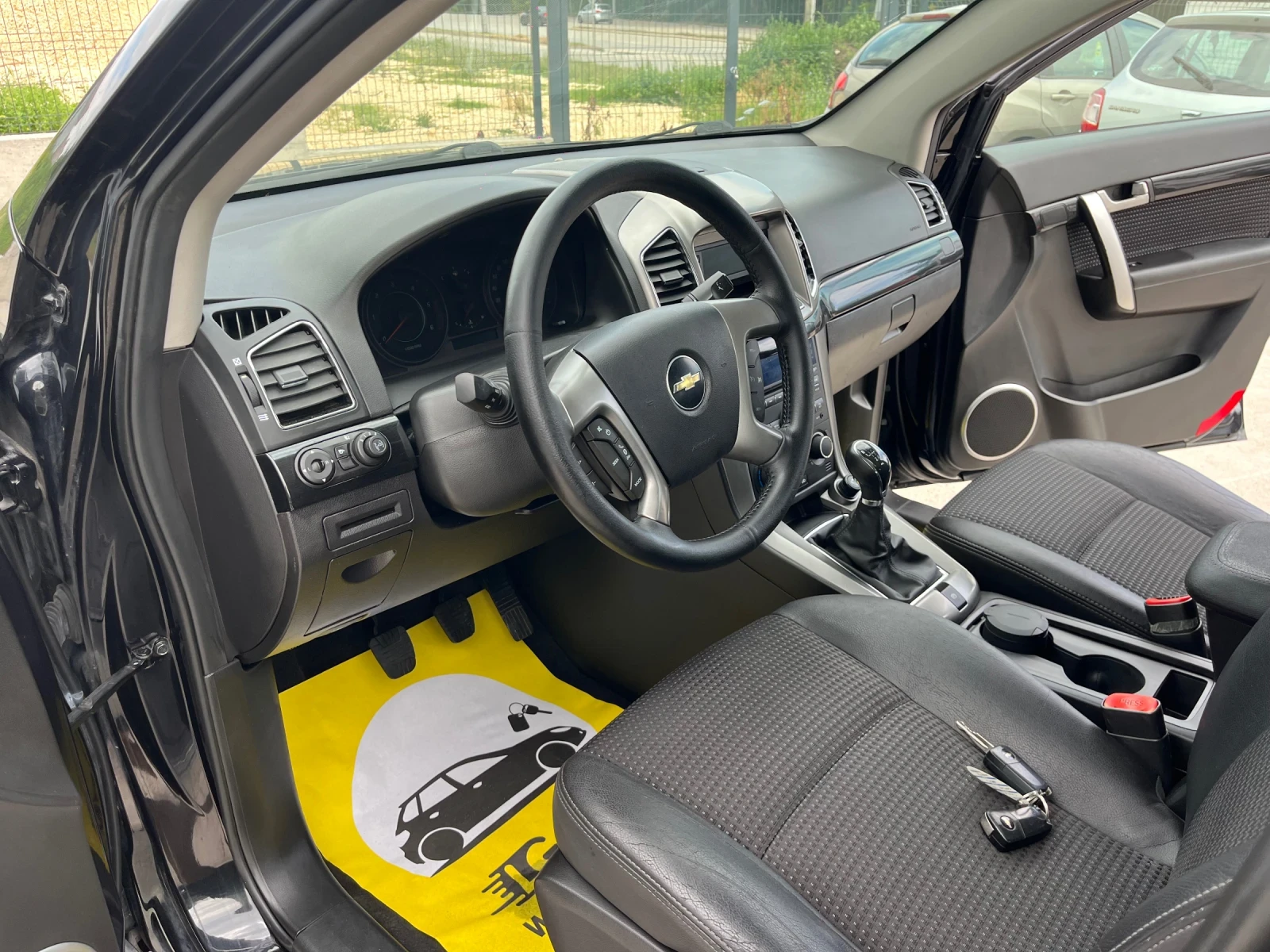 Chevrolet Captiva 7 места, снимка 10 - Автомобили и джипове - 55132966